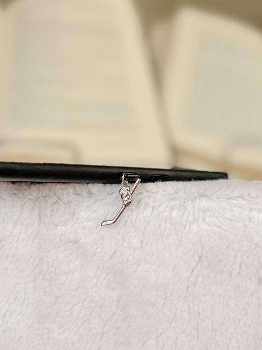 Hockey Stick Kindle Charm, USB-C Dust Plug